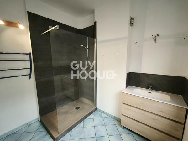 Maison à vendre à Anzin - 4 pièces, 2 chambres, garage