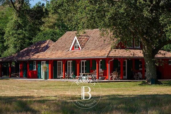 Linxe, Maison 8 Chambres -  390 m² à vendre