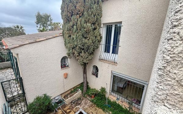 Maison à vendre    5 pièces • 200 m2 Agde