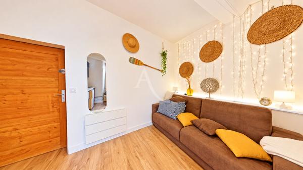 LOCATION MEUBLE STUDIO GREOUX LES BAINS PROCHE PARKING
