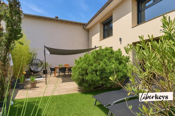 Rillieux-la-Pape, Perica-La Roue, maison de village, 5 chambres, extérieur paysagé, 2 stationnements