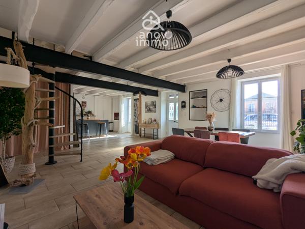 Maison
                                                                                                                                                                                                                                                                                                                        5 pièce(s)                                                                                                                                                                                                          4 chambre(s)                                                                                                                                                                                                          147  m²