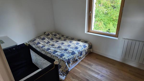 Demeure de caractère – Ancienne Ferme Seigneuriale – 215 m² + combles aménageables – Dépendances