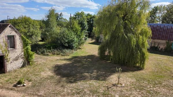 Demeure de caractère – Ancienne Ferme Seigneuriale – 215 m² + combles aménageables – Dépendances