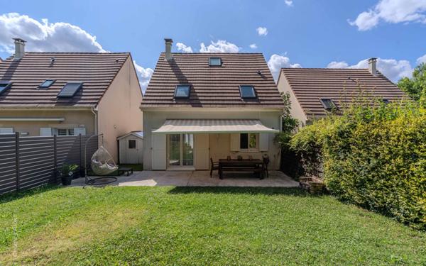 Maison à vendre    5 pièces • 85,83 m2 Montévrain