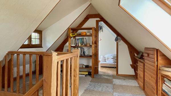 Maison
                                                                                                                                                                                                                                                                                                                        6 pièce(s)                                                                                                                                                                                                          3 chambre(s)                                                                                                                                                                                                          105  m²
