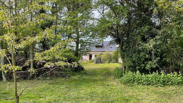 Maison
                                                                                                                                                                                                                                                                                                                        6 pièce(s)                                                                                                                                                                                                          3 chambre(s)                                                                                                                                                                                                          105  m²