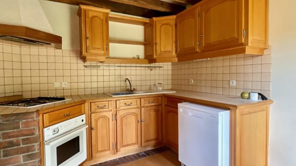 Maison
                                                                                                                                                                                                                                                                                                                        6 pièce(s)                                                                                                                                                                                                          3 chambre(s)                                                                                                                                                                                                          105  m²