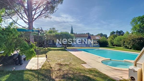Carpentras 6 pièces, propriété de 164 m² avec piscine, avec terrain arboré et appartement indépendant