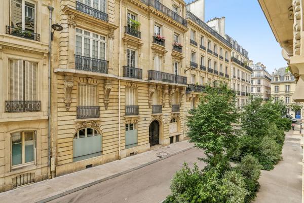 Vente Appartement de luxe Paris 8 3 Pièces 91 m²