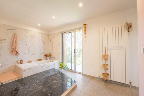 Vente Maison de luxe La Seyne-sur-Mer 6 Pièces 215 m²
