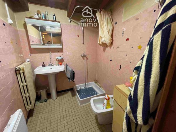 Maison de village
                                                                                                                                                                                                                                                                                                                        4 pièce(s)                                                                                                                                                                                                          3 chambre(s)                                                                                                                                                                                                          89  m²