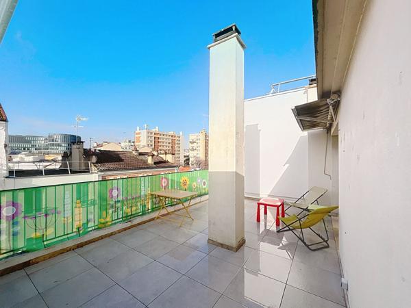APPARTEMENT ISSY LES MOULINEAUX -Les Citeaux 3 pièce(s) - 58 m2 LUMINEUX SANS VIS à VIS TERRASSE