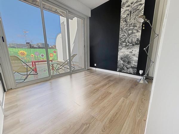 APPARTEMENT ISSY LES MOULINEAUX -Les Citeaux 3 pièce(s) - 58 m2 LUMINEUX SANS VIS à VIS TERRASSE