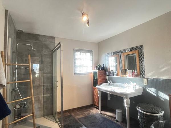 Maison à vendre 7 pièces de 151 m²