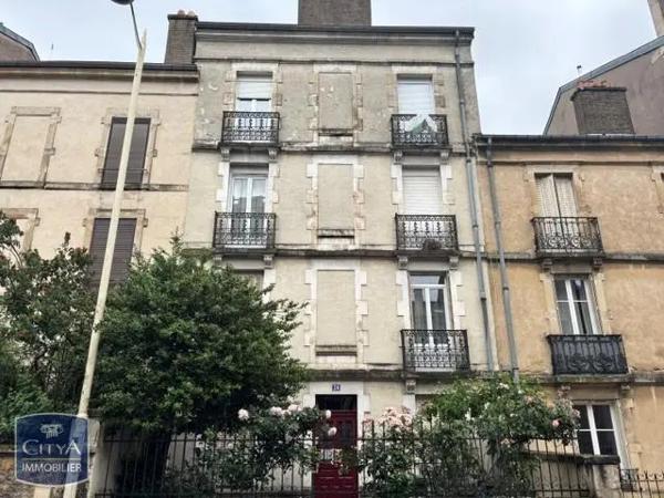 Appartement à louer 3 pièces 45.68m² Nancy (54000)
