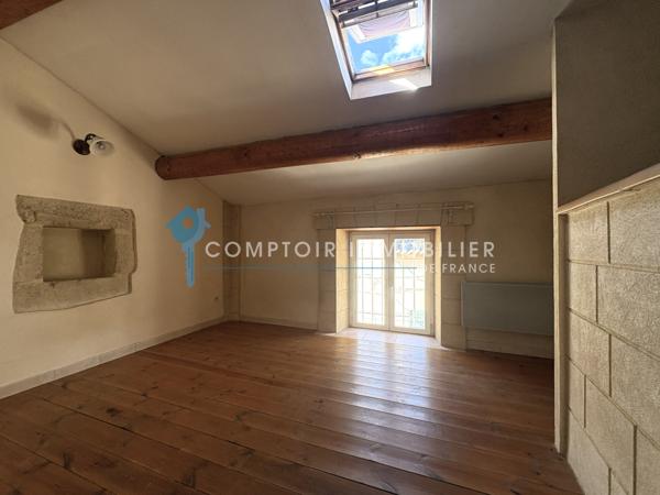 Maison de village
                                                                                                                                                                                                                                                                                                                        2 pièce(s)                                                                                                                                                                                                          1 chambre(s)                                                                                                                                                                                                          34  m²