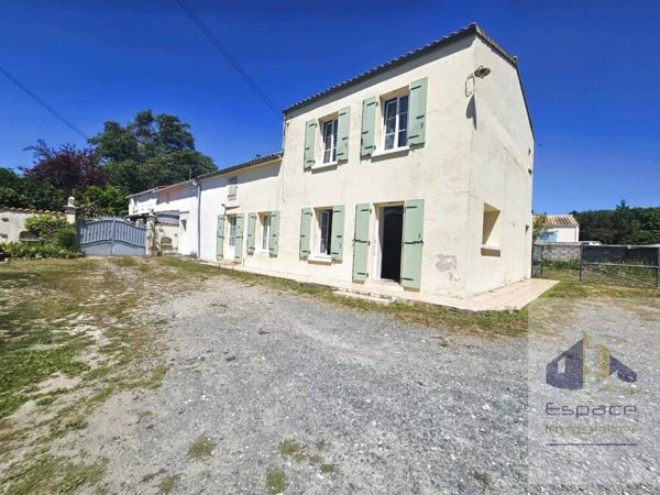 Maison en pierre de 102m²,1012m² de parcelle