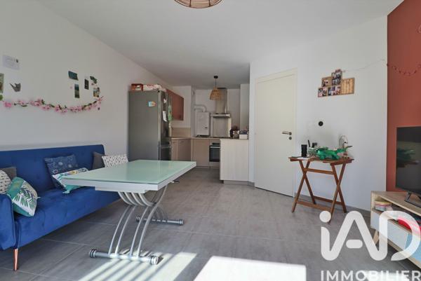 Appartement à vendre 2 pièces 45,89 m² La Roque-d'Anthéron