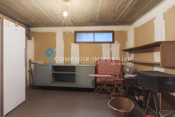 Maison
                                                                                                                                                                                                                                                                                                                        7 pièce(s)                                                                                                                                                                                                          4 chambre(s)                                                                                                                                                                                                          171  m²
