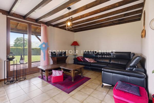 Maison
                                                                                                                                                                                                                                                                                                                        7 pièce(s)                                                                                                                                                                                                          4 chambre(s)                                                                                                                                                                                                          171  m²