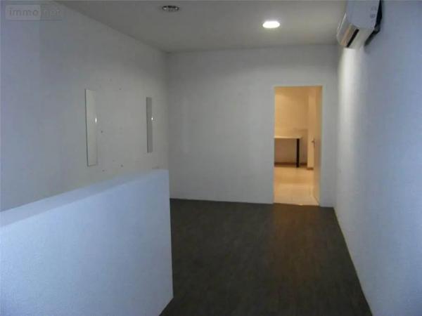 Location - Fonds et/ou murs commerciaux Dole 39100 104 m 2