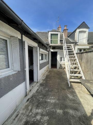 Vente Maison52 m² - 2 Pièces - LIGNIERES (18160)