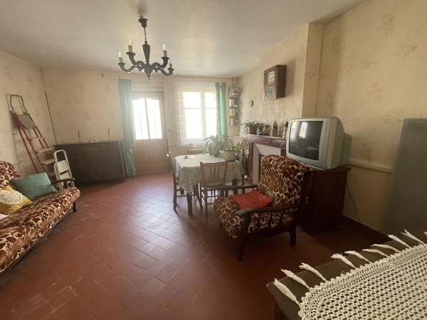 Vente Maison52 m² - 2 Pièces - LIGNIERES (18160)