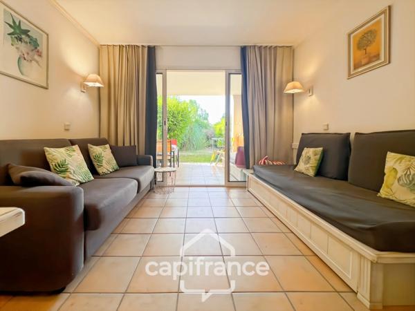 appartement REZ de JARDIN,résidence du lac, 31 m2, chambre ouverte, grande salle de douche, rangements, cave collective.