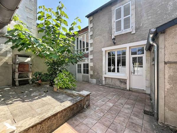 Maison à vendre 310 000 € Bourges 6 p 137 m² DPE D