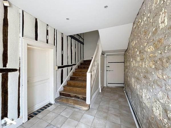 Maison à vendre 310 000 € Bourges 6 p 137 m² DPE D