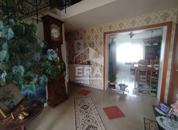 Maison Navenne 6 pièce(s) 131 m2