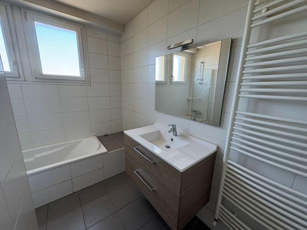 A VENDRE Maison 5 pièces Landivisiau 103.2 m²
