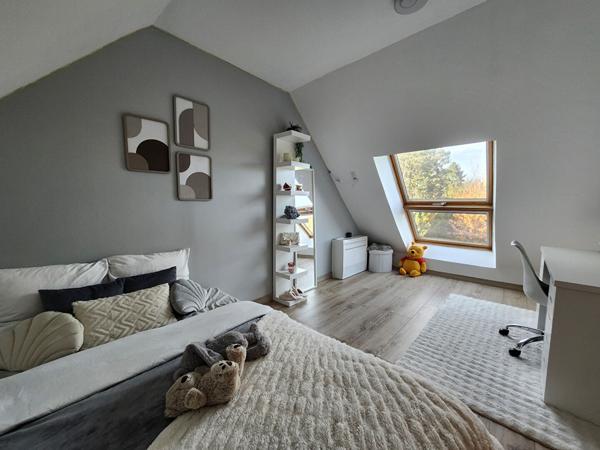 Maison Dourdan 6 pièce(s) 140 m2