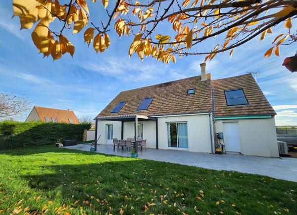 Maison Dourdan 6 pièce(s) 140 m2