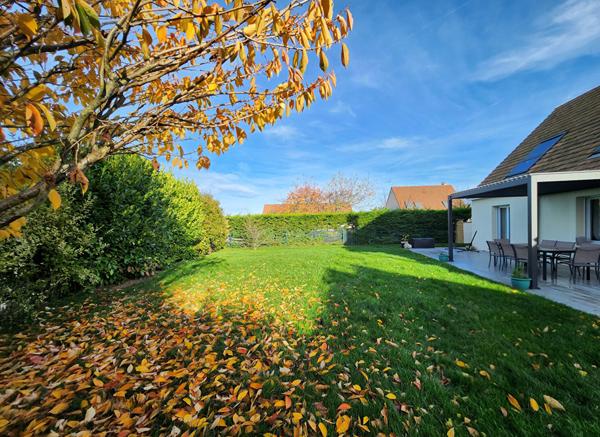 Maison Dourdan 6 pièce(s) 140 m2