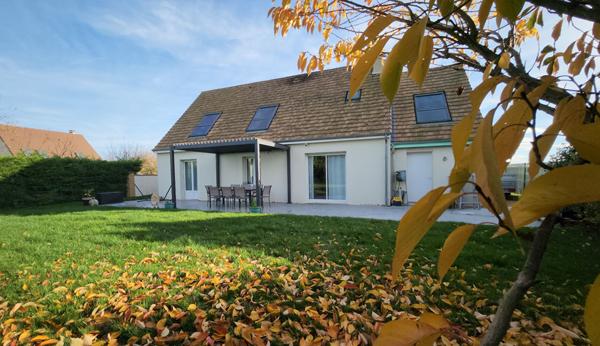 Maison Dourdan 6 pièce(s) 140 m2