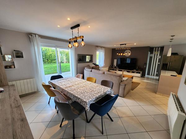 Maison Dourdan 6 pièce(s) 140 m2