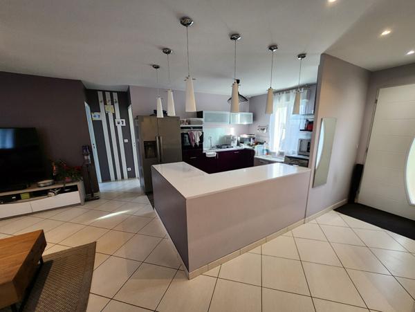 Maison Dourdan 6 pièce(s) 140 m2