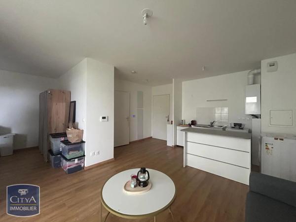 Appartement à louer 1 pièce 36.37m² Bègles (33130)