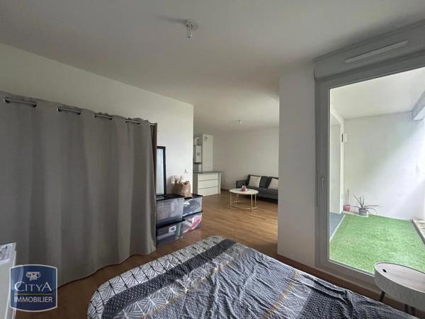 Appartement à louer 1 pièce 36.37m² Bègles (33130)