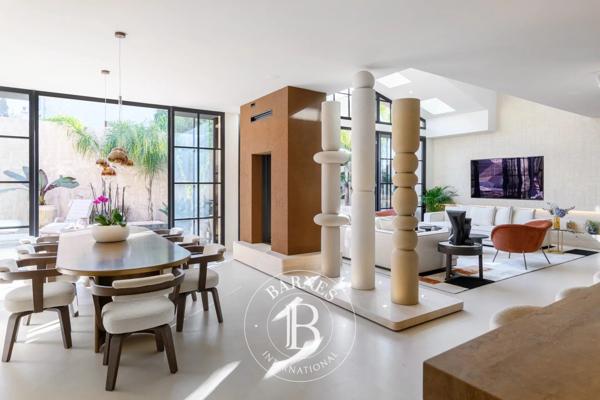 Sanary-sur-Mer, Loft 4 Chambres -  280 m² à vendre