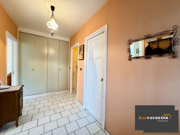 Coulommiers (77120) Appart F4 - 103 m² en RDC. Jardin. Garage à Coulommiers