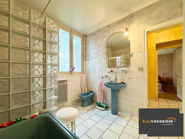 Coulommiers (77120) Appart F4 - 103 m² en RDC. Jardin. Garage à Coulommiers