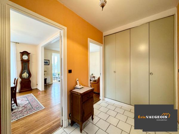 Coulommiers (77120) Appart F4 - 103 m² en RDC. Jardin. Garage à Coulommiers