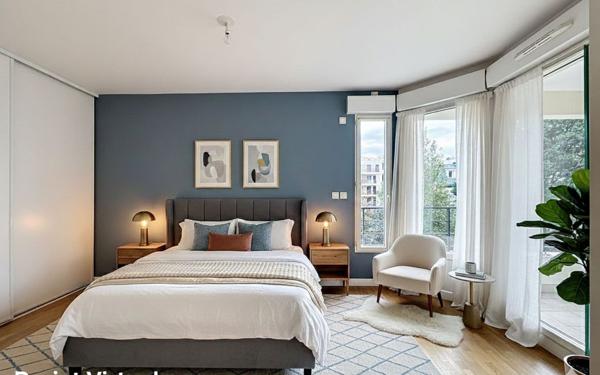 Appartement à vendre    3 pièces • 75 m2 Suresnes