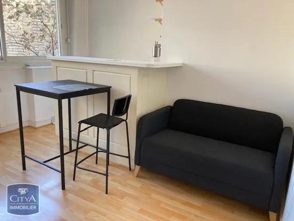 Appartement à louer 2 pièces 29.72m² Saint-Étienne (42000)