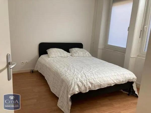 Appartement à louer 2 pièces 29.72m² Saint-Étienne (42000)