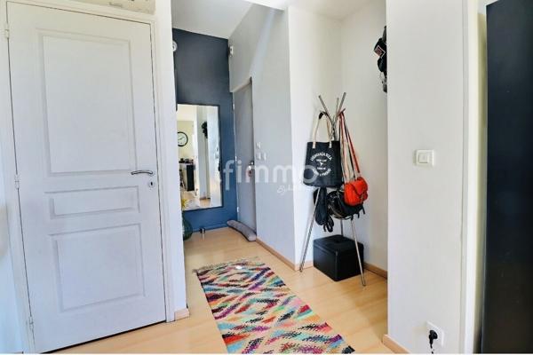 Marseille 5ème / Appartement esprit Loft Duplex