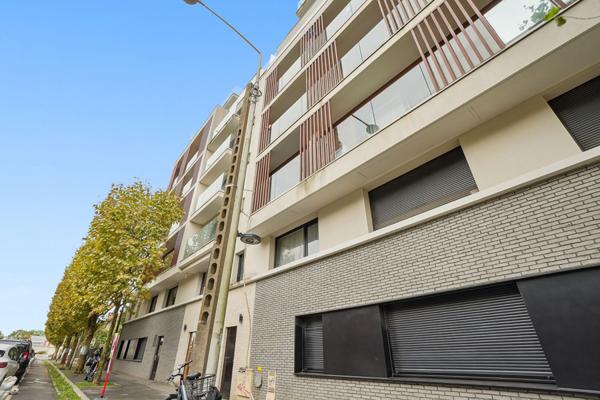 Place de Parking - Proche Carnot Romainville